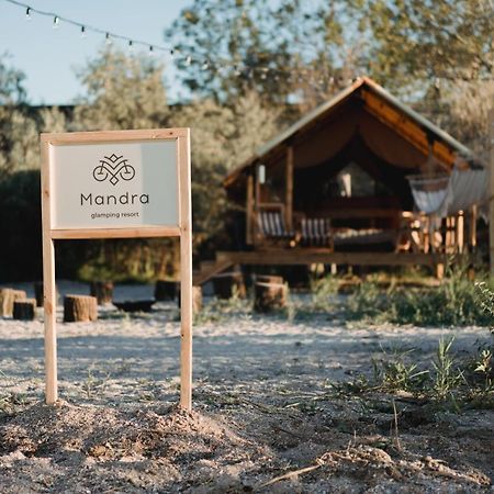 Glamping Mandra Hotel Zatoka Esterno foto