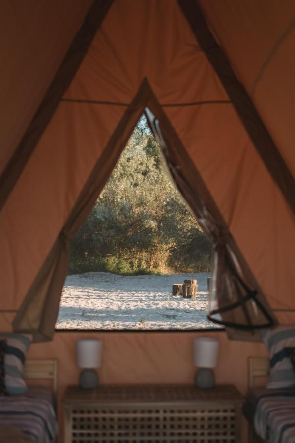 Glamping Mandra Hotel Zatoka Esterno foto
